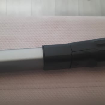 Philips Ev Aletleri Dikey Süpürge Plastik Parçaları Kalitesiz!