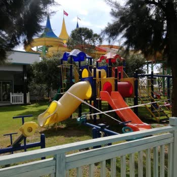 ETS Tur, Hizmete Hazır Olmayan Crystal Centro Oteli Satışı Hk