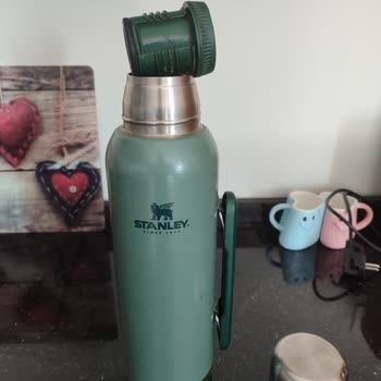Stanley Thermos Lid Malfunction Causes Rapid Cooling