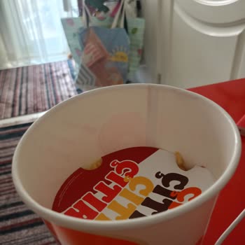 Burger King Yarım Kova Patates Hayal Kırıklığı