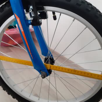 BİM Rookie 20 Jant Bisiklet Paketten 16 Jant Çıkıyor