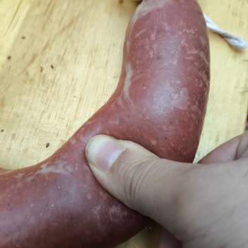 Sucukca Et Mamülleri Afyondan Sucukca Markasından Aldım Beklediğimi Bulamadım.