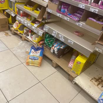 Şok Marketler TOKİ Şok Pislik İçinde