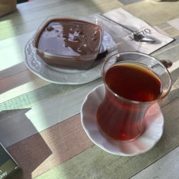 Özsüt Fiyat Ve Menü Uyumsuzluğu