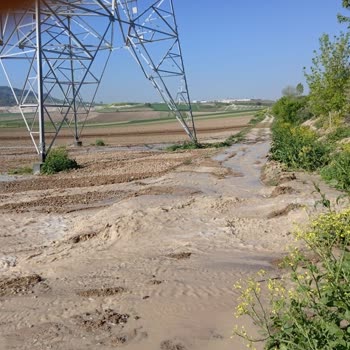 DSİ (Devlet Su İşleri) Su Kanalını Tahliye