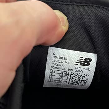 Newbalance Da Domuz Derisi Var Mı?