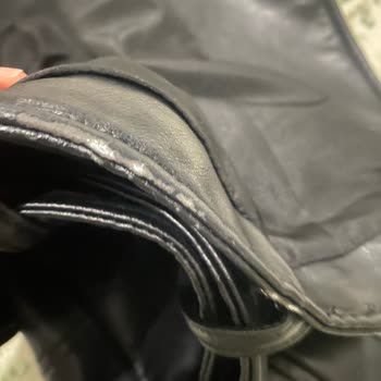 Zara Deri Ceketimde Soyulma Problemi!