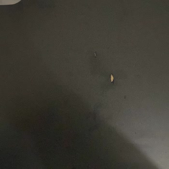 Samsung Hasarlı Ürün Teslim Etti. Değişim Yapmıyor.