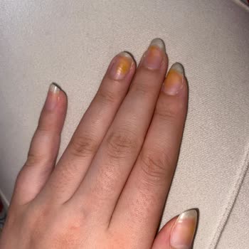 Flormar Kırmızı Oje Mağduru