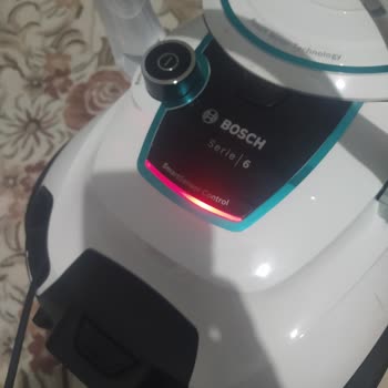 Bosch Serie 6 Elektrikli Süpürge Kırmızı Işık Yanıp Sonra Kapanıyor.