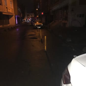 İBB - İstanbul Büyükşehir Belediyesi Kamuya Açık Alan İşgali