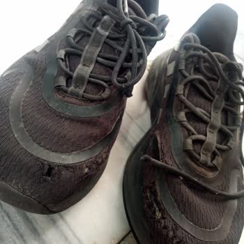 adidas Spor Ayakkabı Kalitesi Ve Müşteri Hizmetleri Sorunları