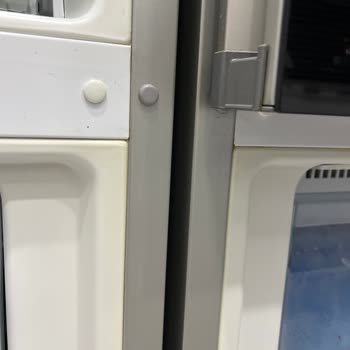 Siemens Dolabı Patlayacak Gibi Ses Çıkartıyor