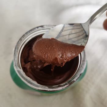 Nutella Ürün İçinde Tomurcuklar