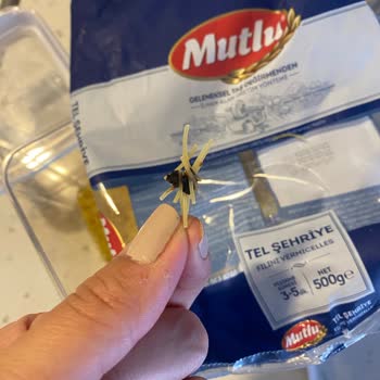 Mutlu Makarna İçerisindeki Bilinmeyenler Cisimler