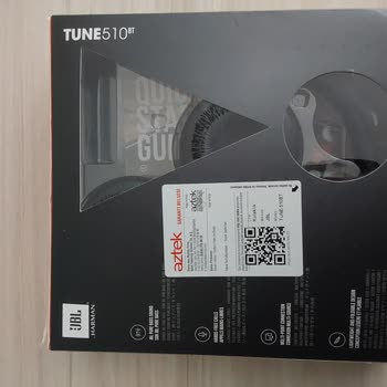 Teknosa İlgisiz JBL Kulaklık Batarya Bitik
