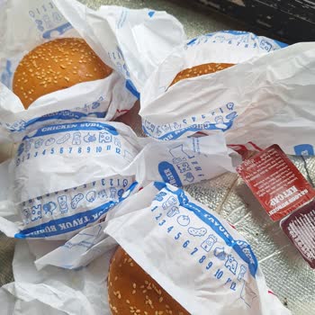 Saloon Burger Yanlış Sipariş Getirmiş!