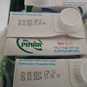 BİM Tarihi Geçmiş Süt Satıyor