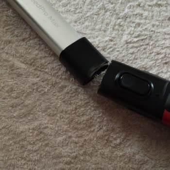 PHILIPS Ev Aletleri Ürün Çarpma Darbe Olmadan Kırılması Ve Ücret Talep Edilmesi