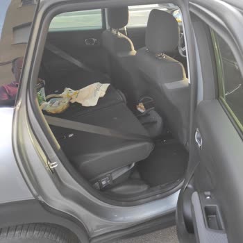 Booking.com Fails to Address Unauthorized Car Damage Charge Despite Police Report