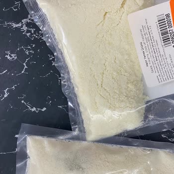 Kayseri Migros Sanal Market Küflü Parmesan, Ekşi Yoğurt Getirdi.