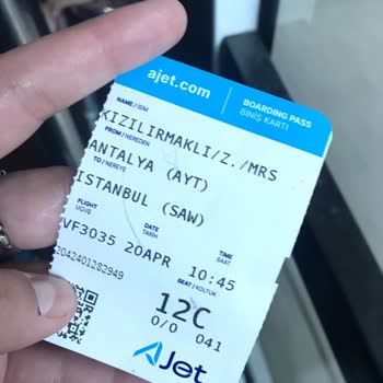 AJet (Anadolu Jet) Acilen Maddi Hasarımı Talep Ediyorum
