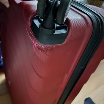 Pierre Cardin Giyim Pierre Cardin Valizin Kalitesizliği