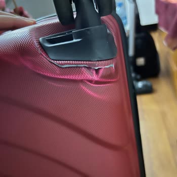 Pierre Cardin Giyim Pierre Cardin Valizin Kalitesizliği