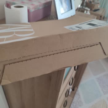 Zara Eksik Ürün Talebinde Yardımcı Olmama
