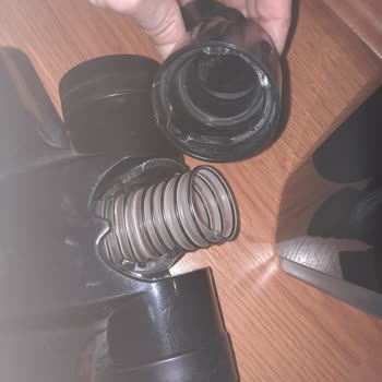 Heifer Dik Süpürge Başlığı Kırıldı