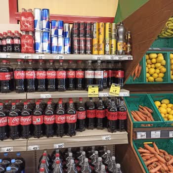 Şok Marketlerde Dolaplara Cola Light Ve Zero Ürünler Konulmuyor