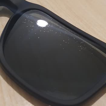 Atasun Optik Gözlük Camının Kabarması