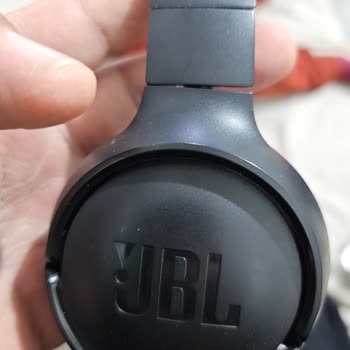 JBL Kulaklık Çok Çabuk Deformasyona Uğradı