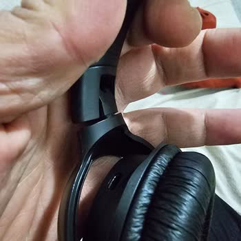 JBL Kulaklık Çok Çabuk Deformasyona Uğradı