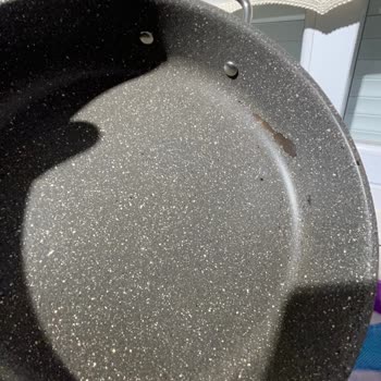 Karaca Züccaciye Granit Tencere İçinden Dökülüyor Kaplaması