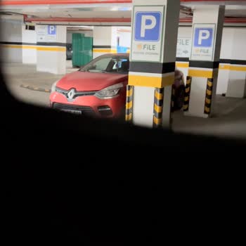 Üsküdar File Market Otoparkında Aracım Kaldı, Yardım Edilmedi!