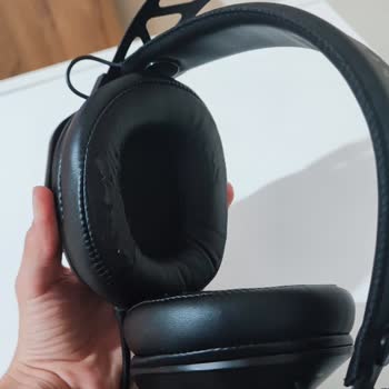 Gamepower Kizaru Kulaklık Pedi Soyulması