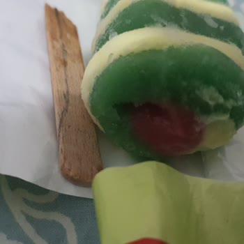 Algida Yenisini Gönderin Çubuğu Yanında Geldi