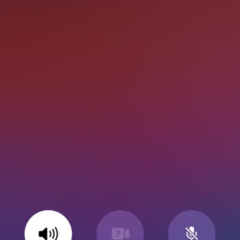 Vodafone Müşteri Hizmetlerine 1 Saatten Fazladır Ulaşamamaktayım.