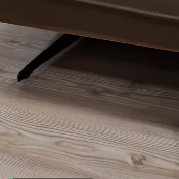 Vivense Koltuğum Sallanıyor Ayakları Sıkıntılı