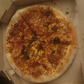 Domino's Pizza Sarımsaklı Kenar Hayal Kırıklığı Ve Bekleyiş