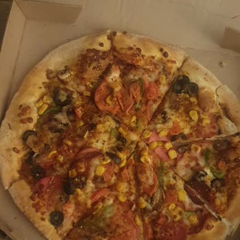 Domino's Pizza Sarımsaklı Kenar Hayal Kırıklığı Ve Bekleyiş