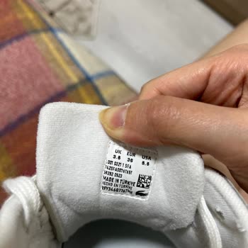 Lacoste Satıcının Sorumsuzluğu Yüzünden Mağdurum