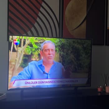 Samsung Televizyon Ekran Arızası UE50AU9000UXTK