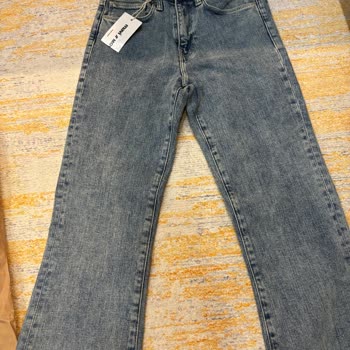 Mavi Jeans Ve İlgisizlik