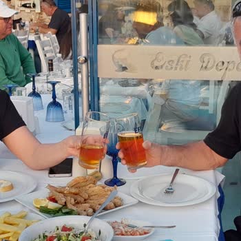 Eski Depo Restaurant Mekan Sahipleri Dürüst Değil.