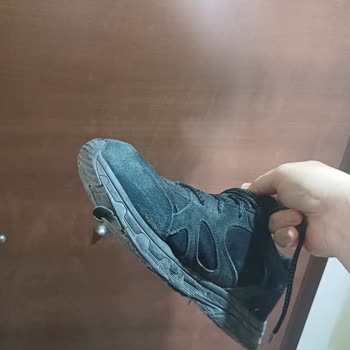 Skechers Kısa Sürede Tabanı Erimiş Ayakkabı Sorunu
