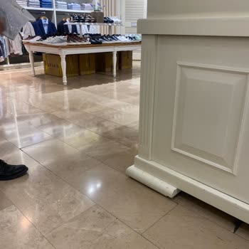 Lufian Müşteriye Kaba Davranma
