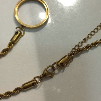 Lujo Aksesuar Çelik Dedikleri Ürünün Ömrü 1 Ay Bile Sürmedi