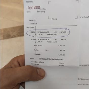 4 Ayda Yırtılan Adidas Ayakkabı